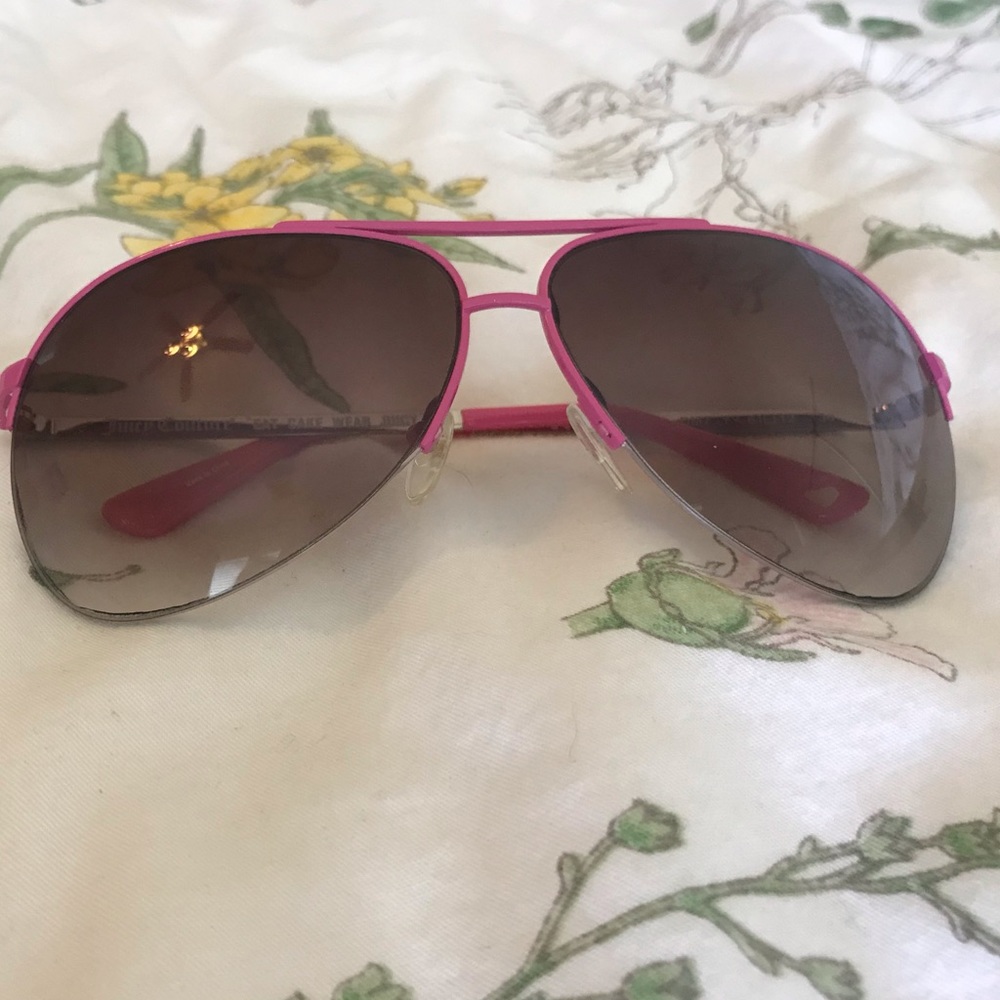 Pink “Aviator Square” Style